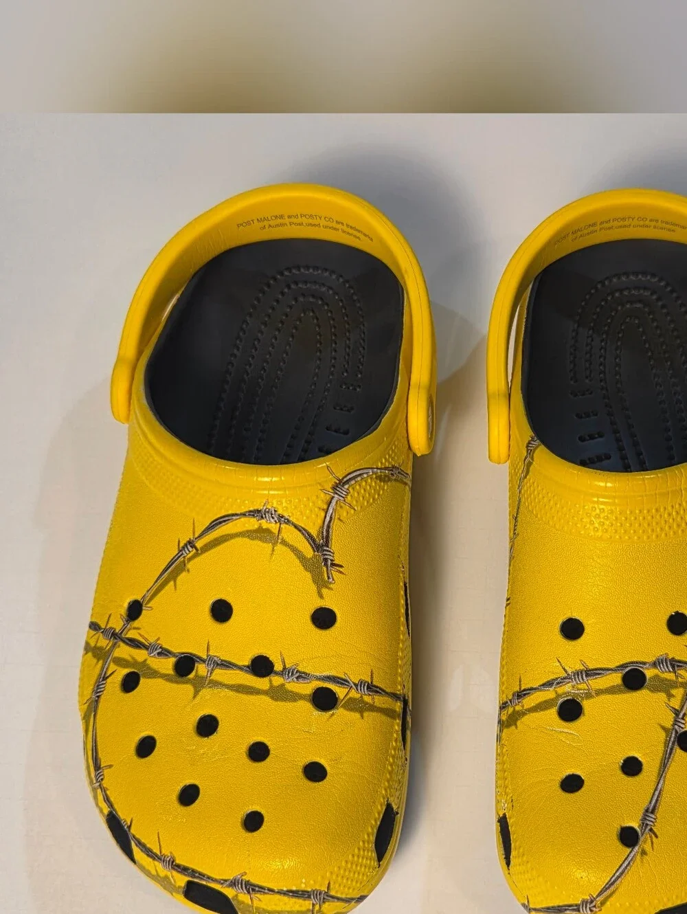 Post Malone x Crocs Dimitri Barbed Wire Clog - Picture 3 of 8